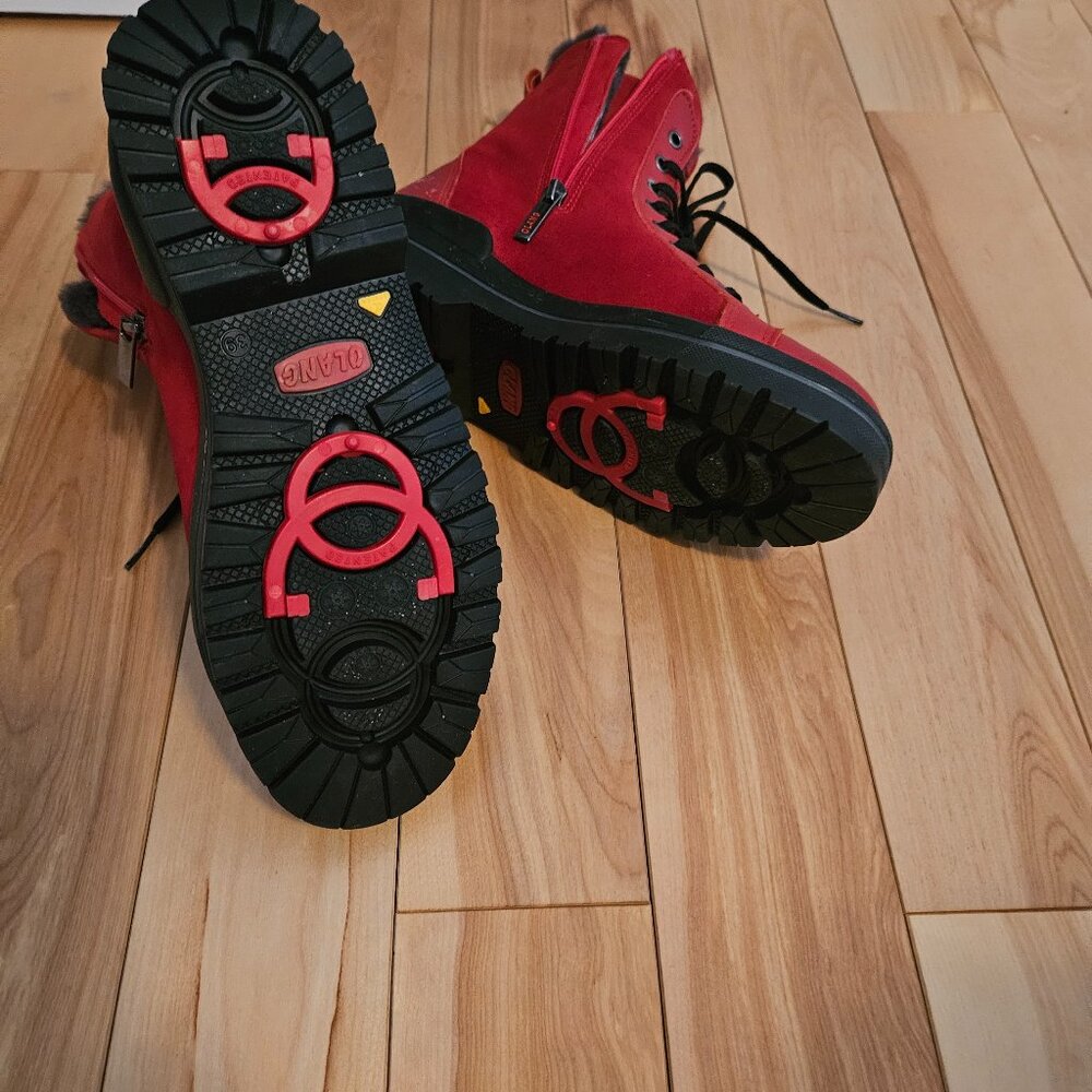 Olang cleat boots